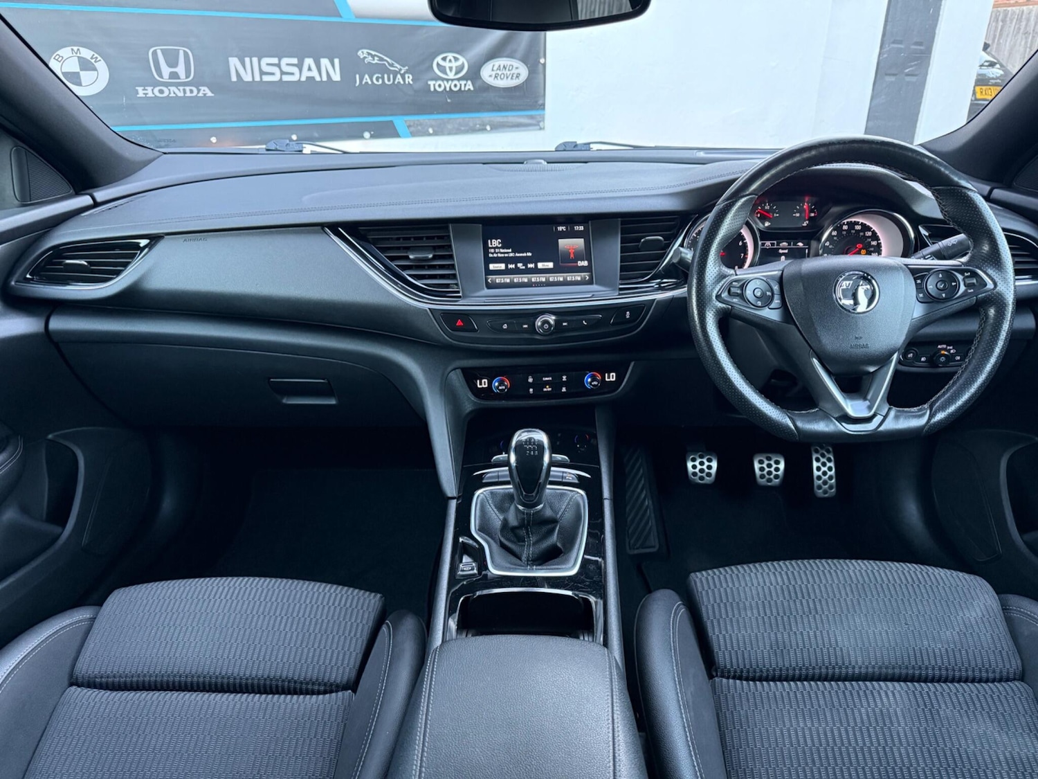Used Vauxhall Insignia 2019 for sale - 76337837: Photo 29