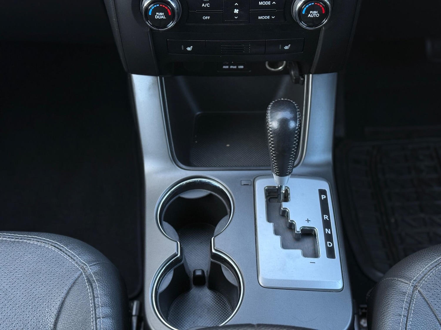 Used Kia Sorento 2012 for sale - 76743267: Photo 40