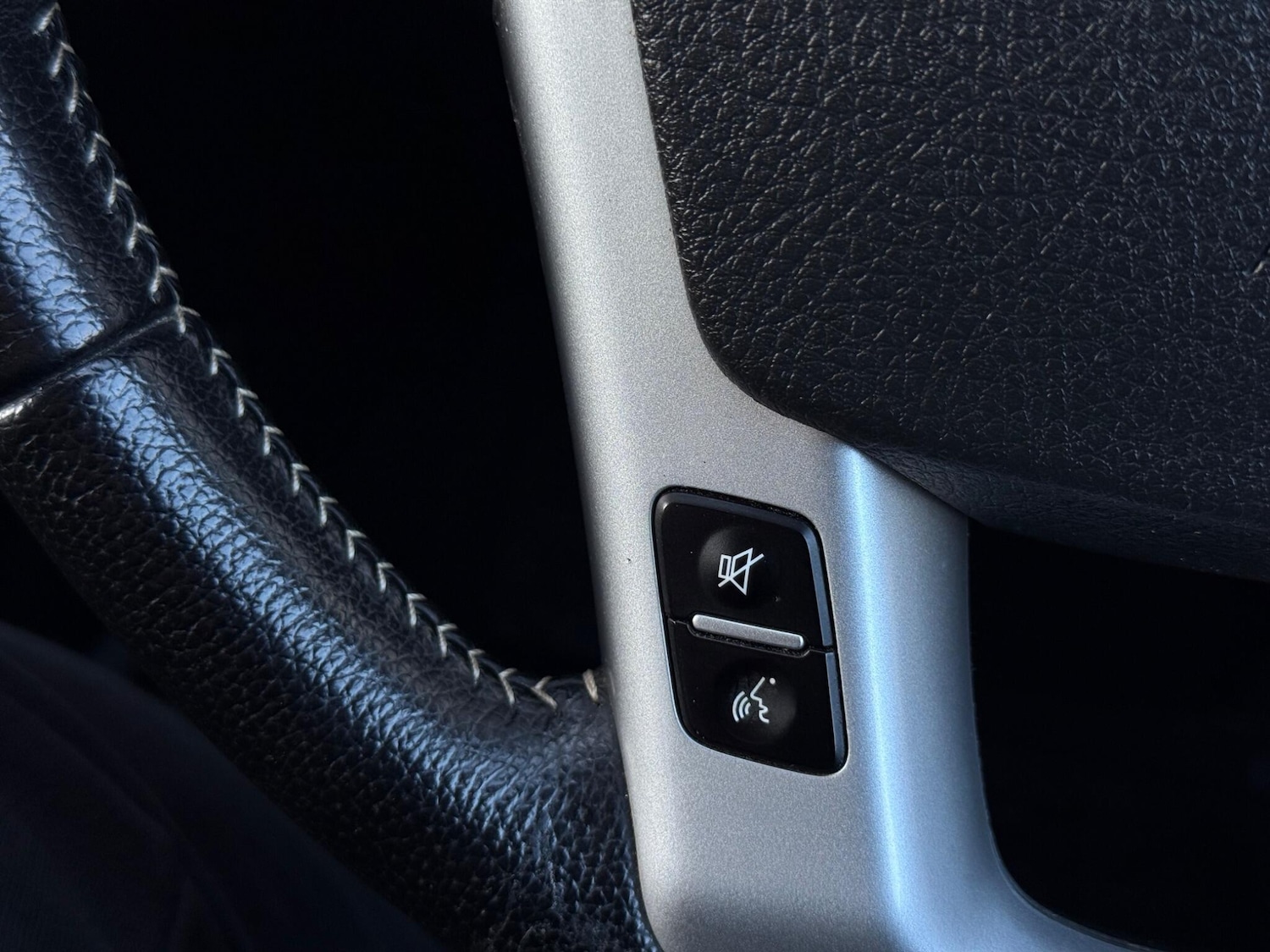 Used Kia Sorento 2012 for sale - 76743267: Photo 47