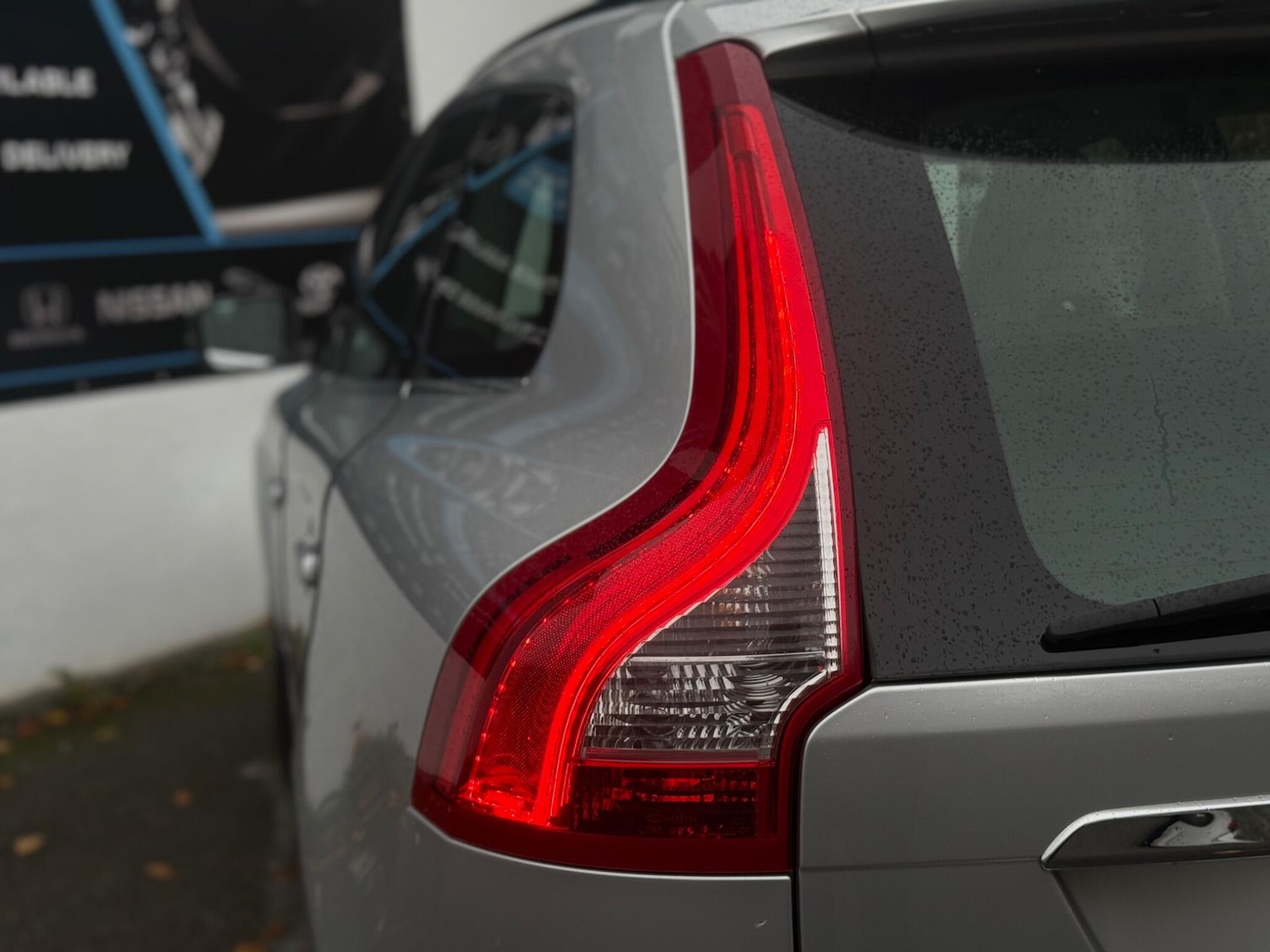 Used Volvo XC60 2014 for sale - 76408911: Photo 16