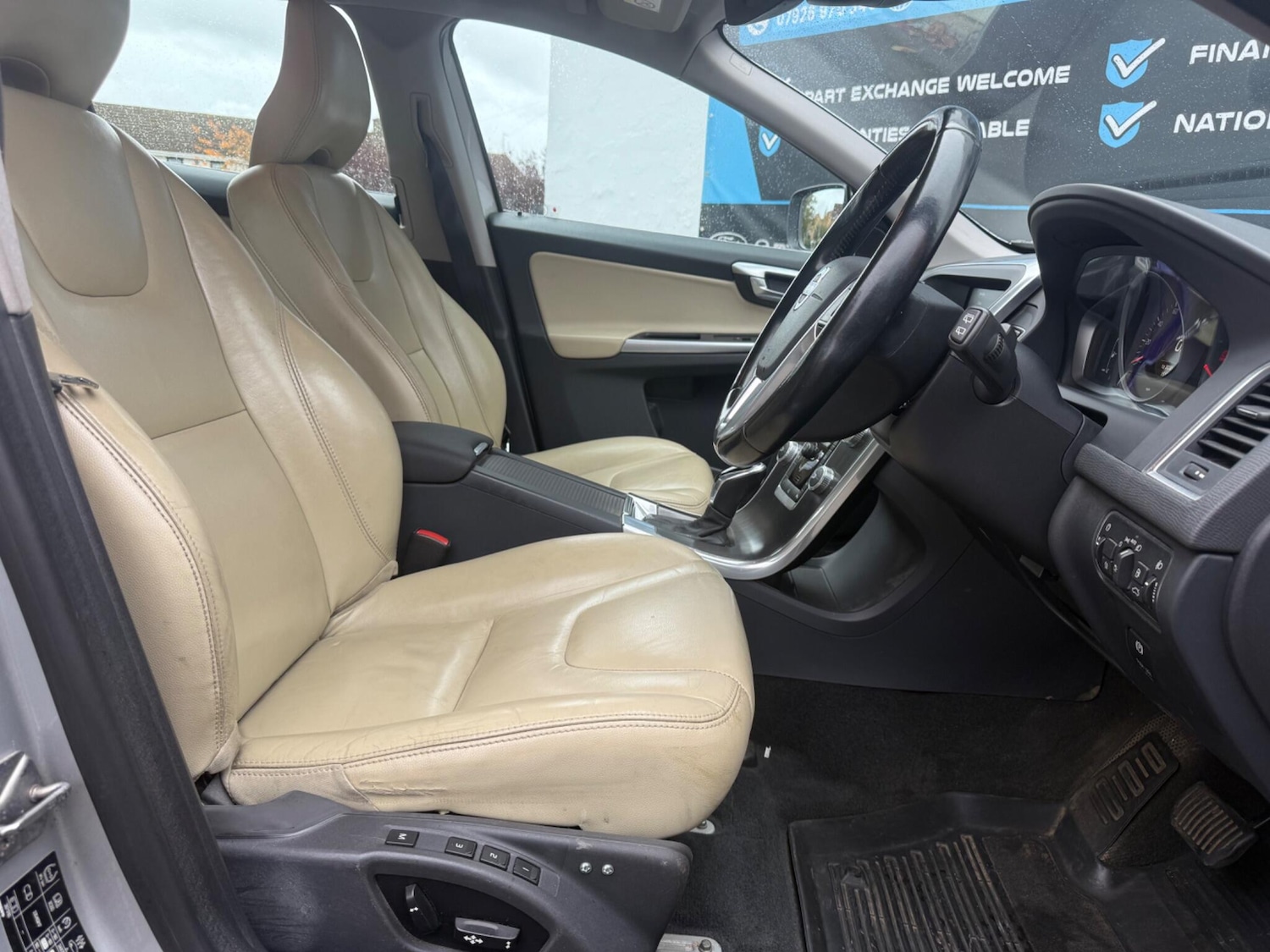 Used Volvo XC60 2014 for sale - 76408911: Photo 21