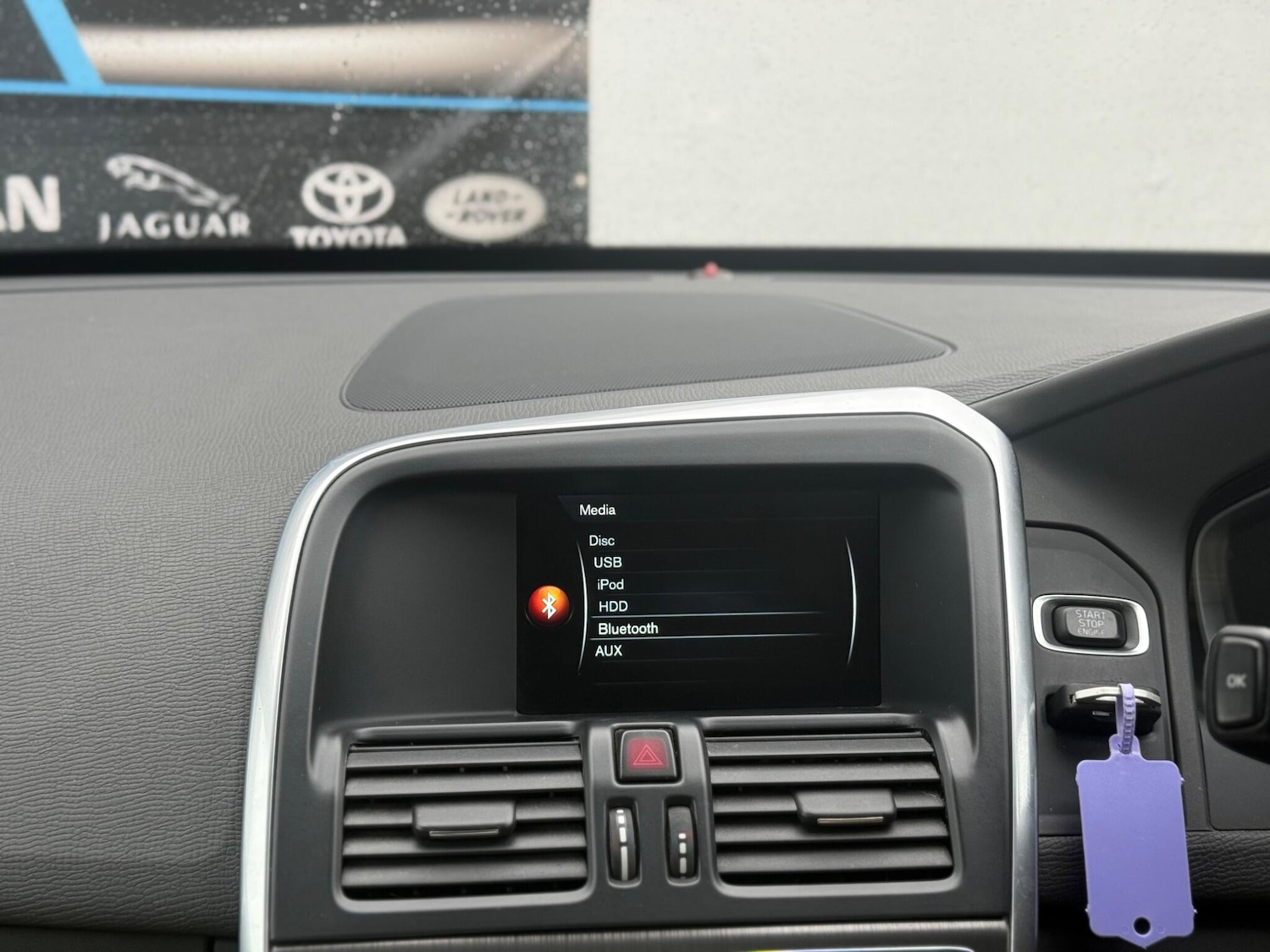 Used Volvo XC60 2014 for sale - 76408911: Photo 34