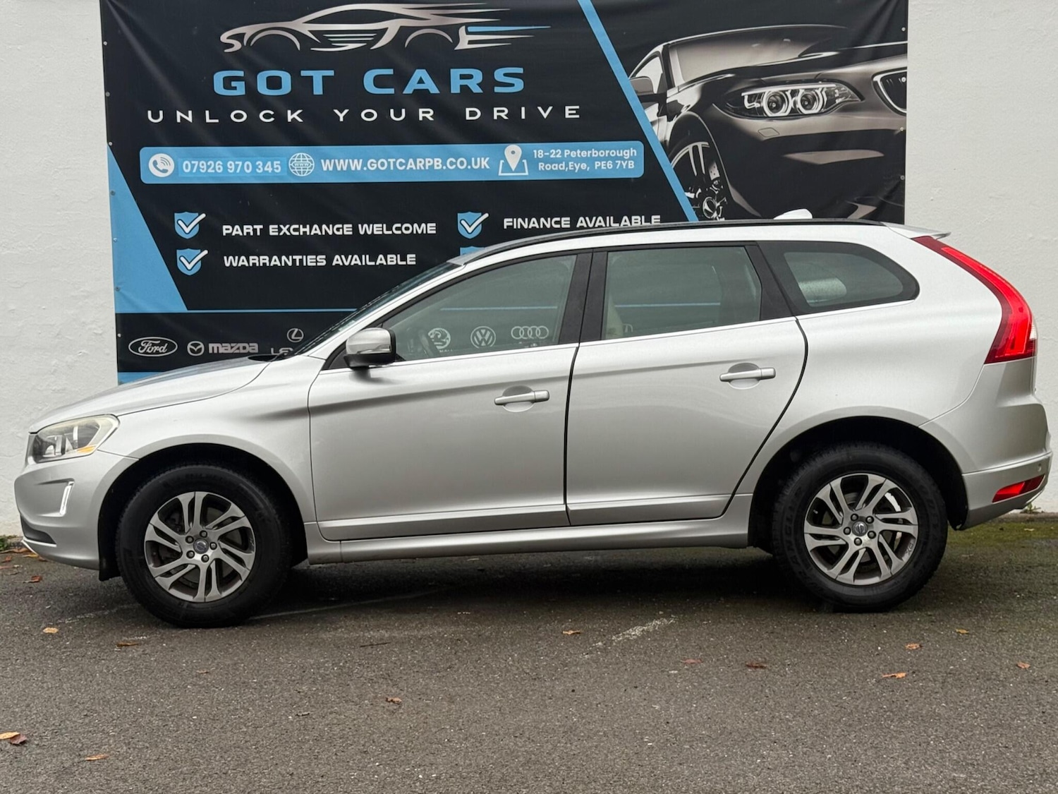 Used Volvo XC60 2014 for sale - 76408911: Photo 5