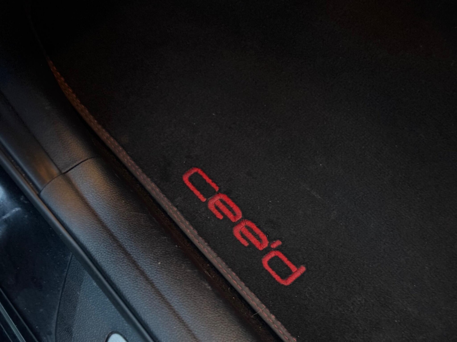 Used Kia Pro Ceed 2013 for sale - 76866027: Photo 33