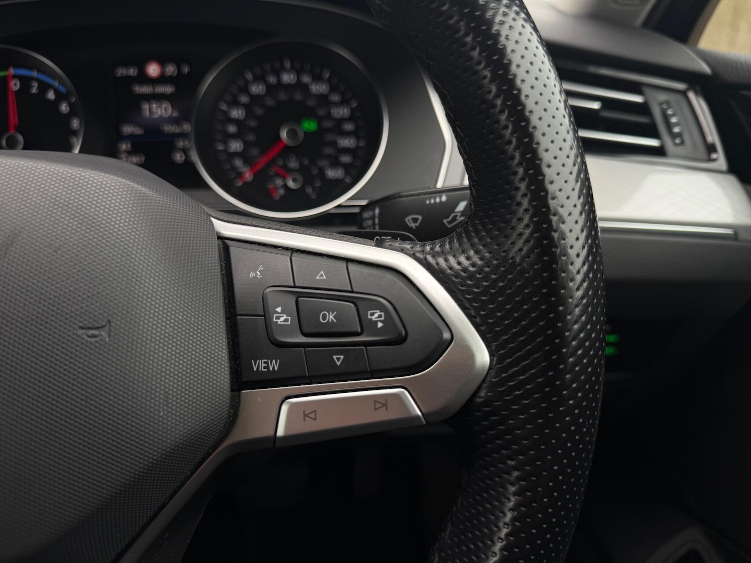 Used Volkswagen Passat 2021 for sale - 76976300: Photo 47