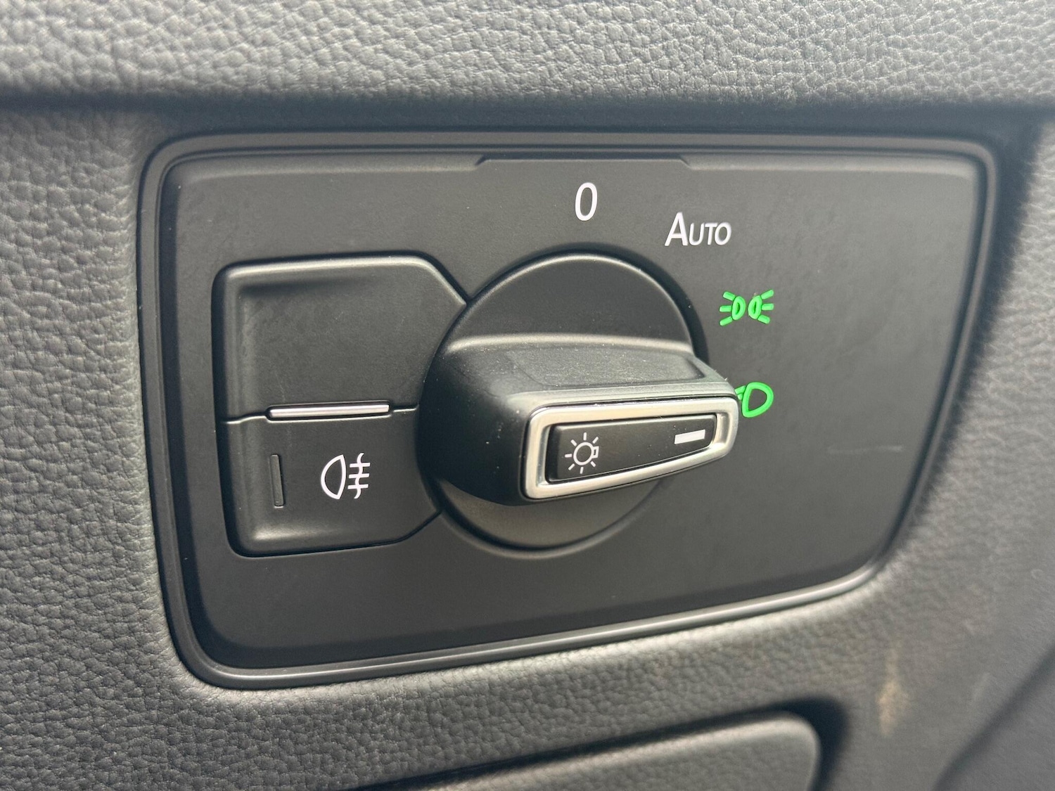 Used Volkswagen Passat 2021 for sale - 76976300: Photo 49