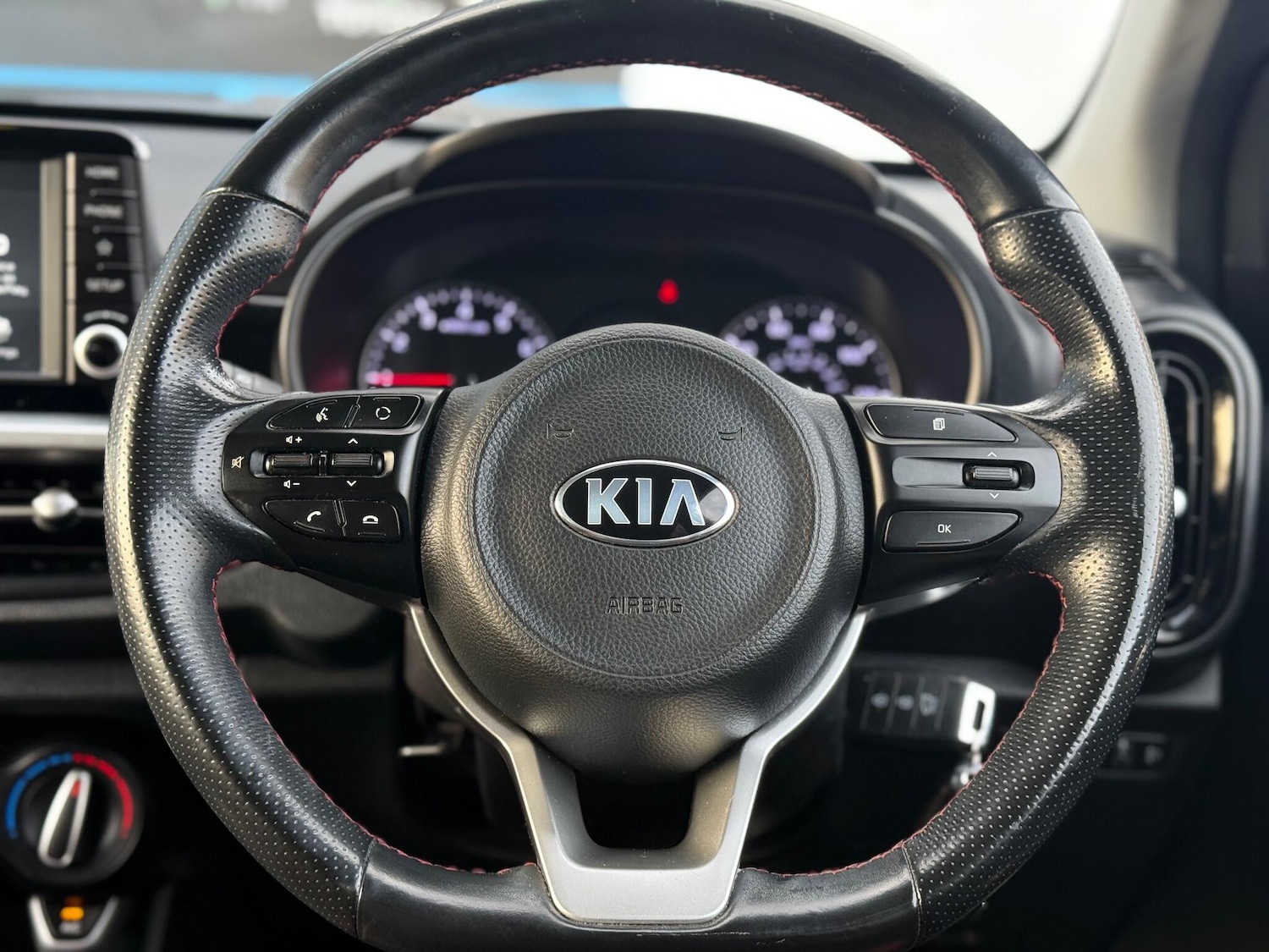 Used Kia Picanto 2020 for sale - 76942667: Photo 44