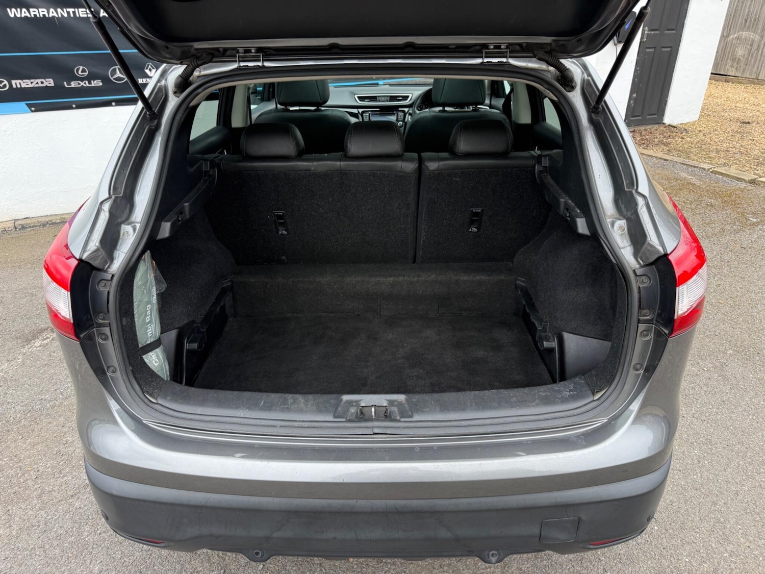 Used Nissan Qashqai 2015 for sale - 78100048: Photo 48