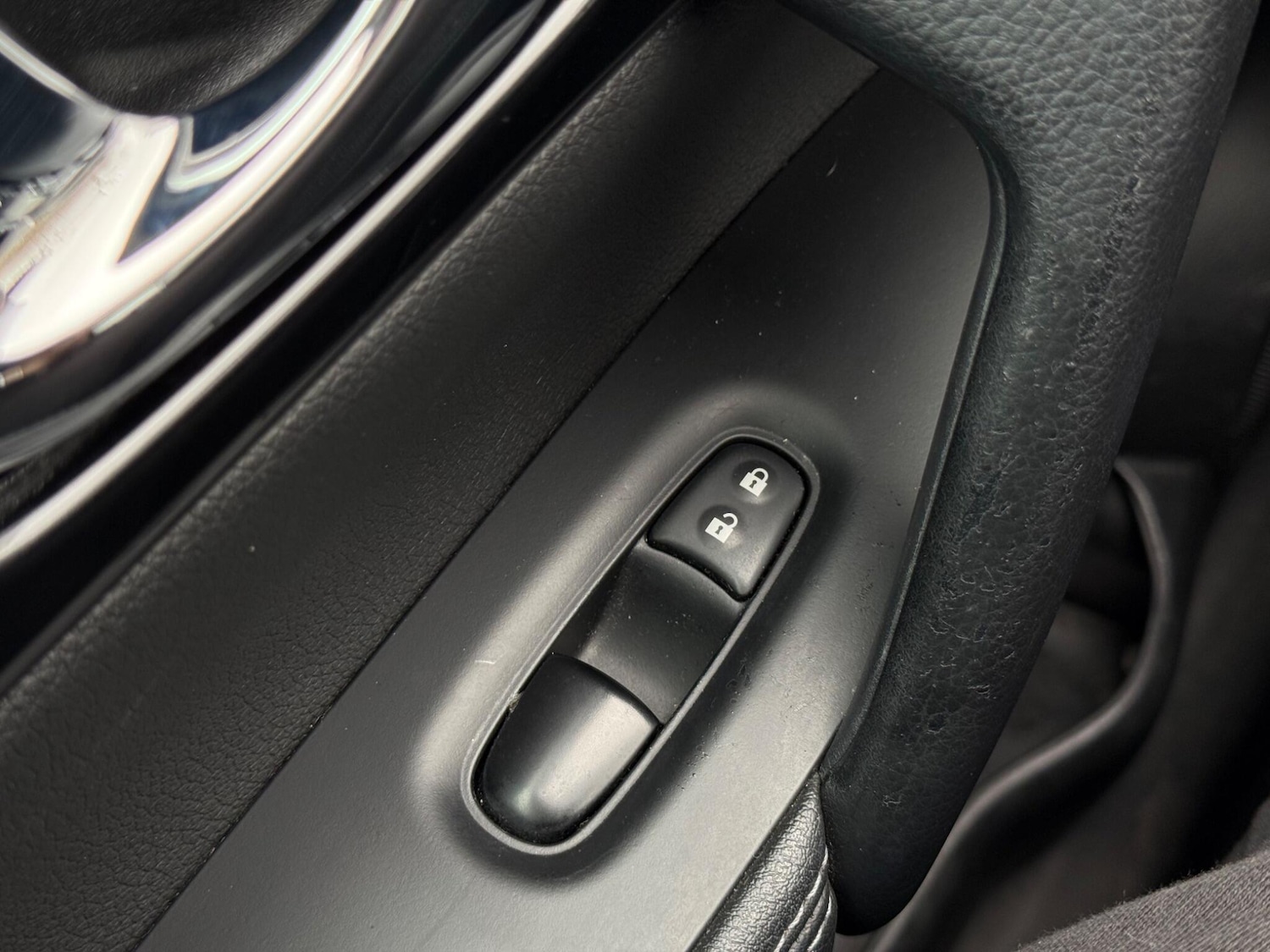 Used Nissan Qashqai 2015 for sale - 78100048: Photo 70