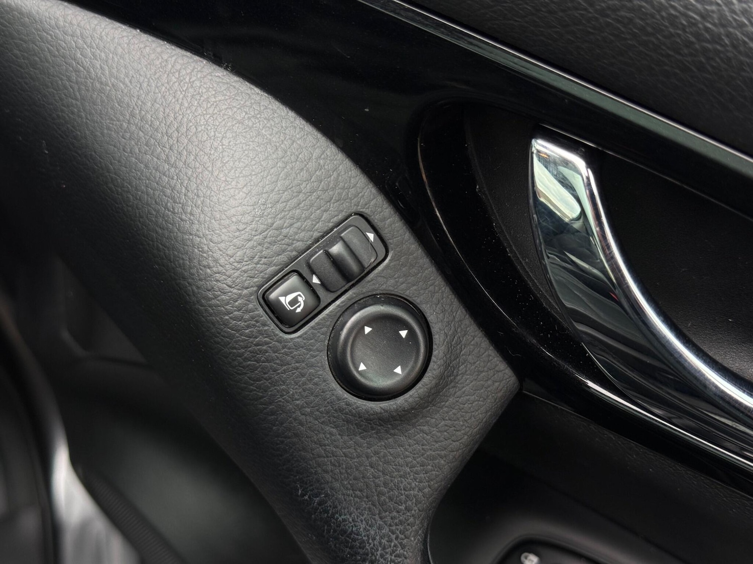 Used Nissan Qashqai 2015 for sale - 78100048: Photo 76