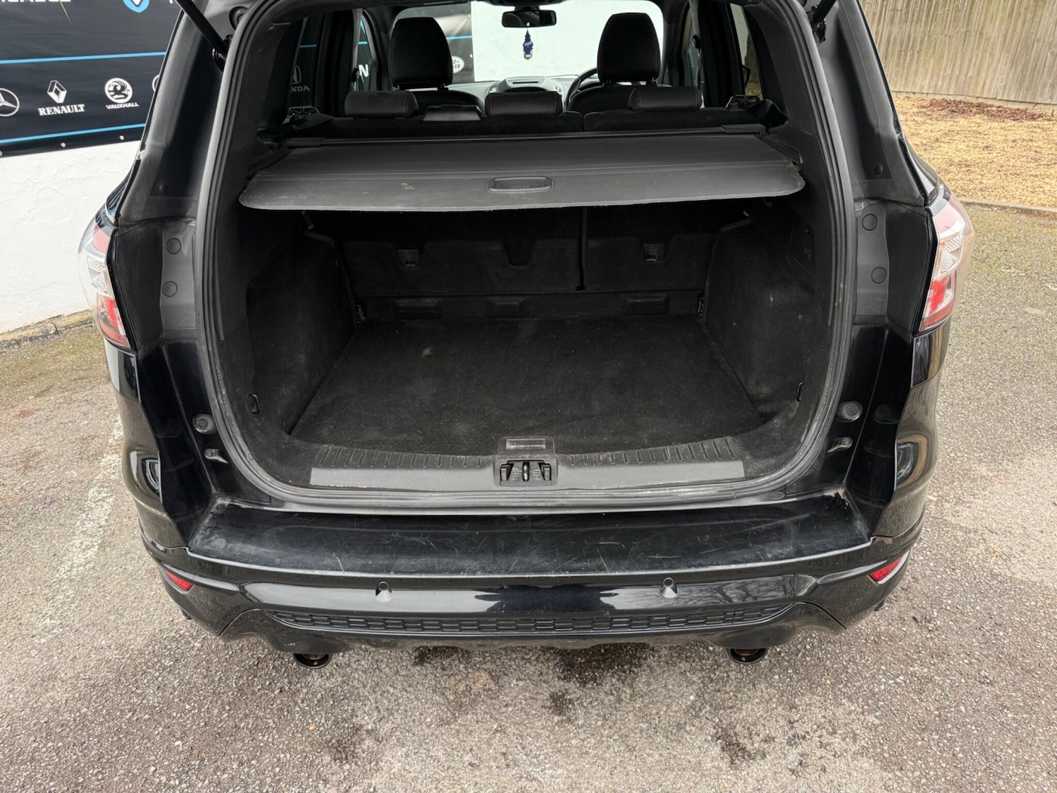 Used Ford Kuga 2018 for sale - 77597943: Photo 46