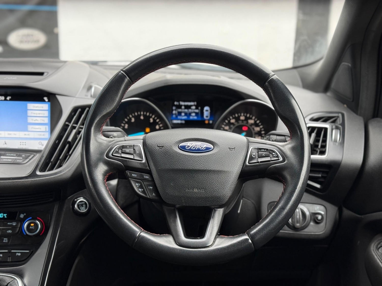 Used Ford Kuga 2018 for sale - 77597943: Photo 55