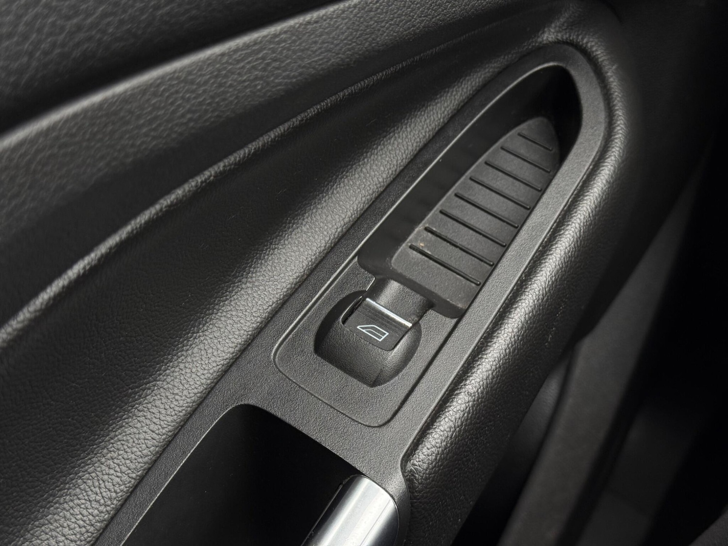 Used Ford Kuga 2018 for sale - 77597943: Photo 63