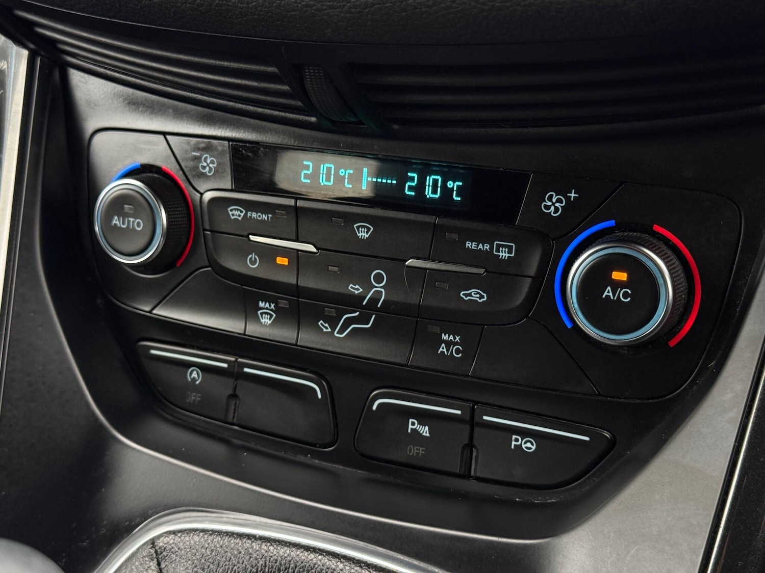 Used Ford Kuga 2018 for sale - 77597943: Photo 87