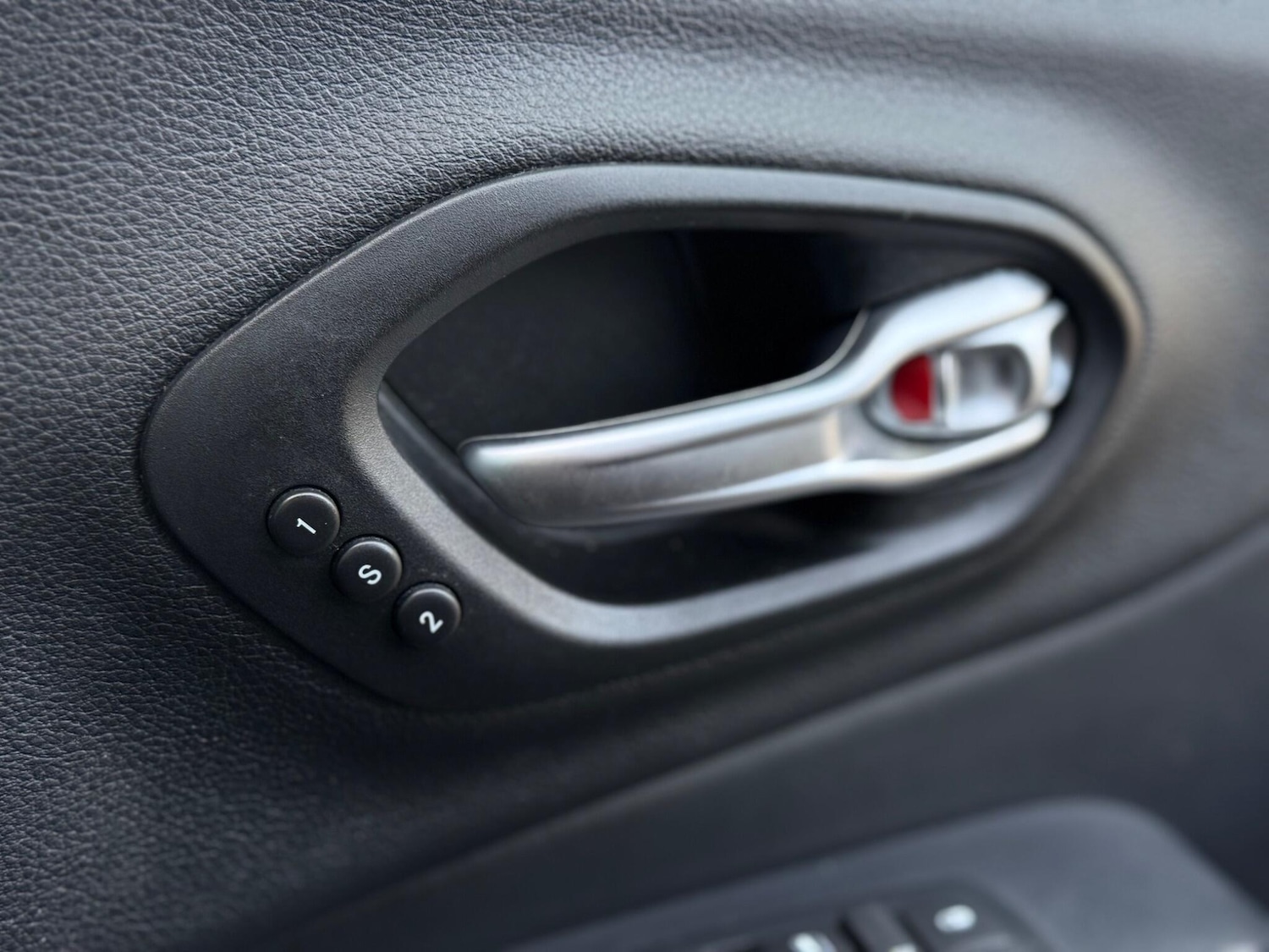 Used Jeep Cherokee for sale - 77753953: Photo 75