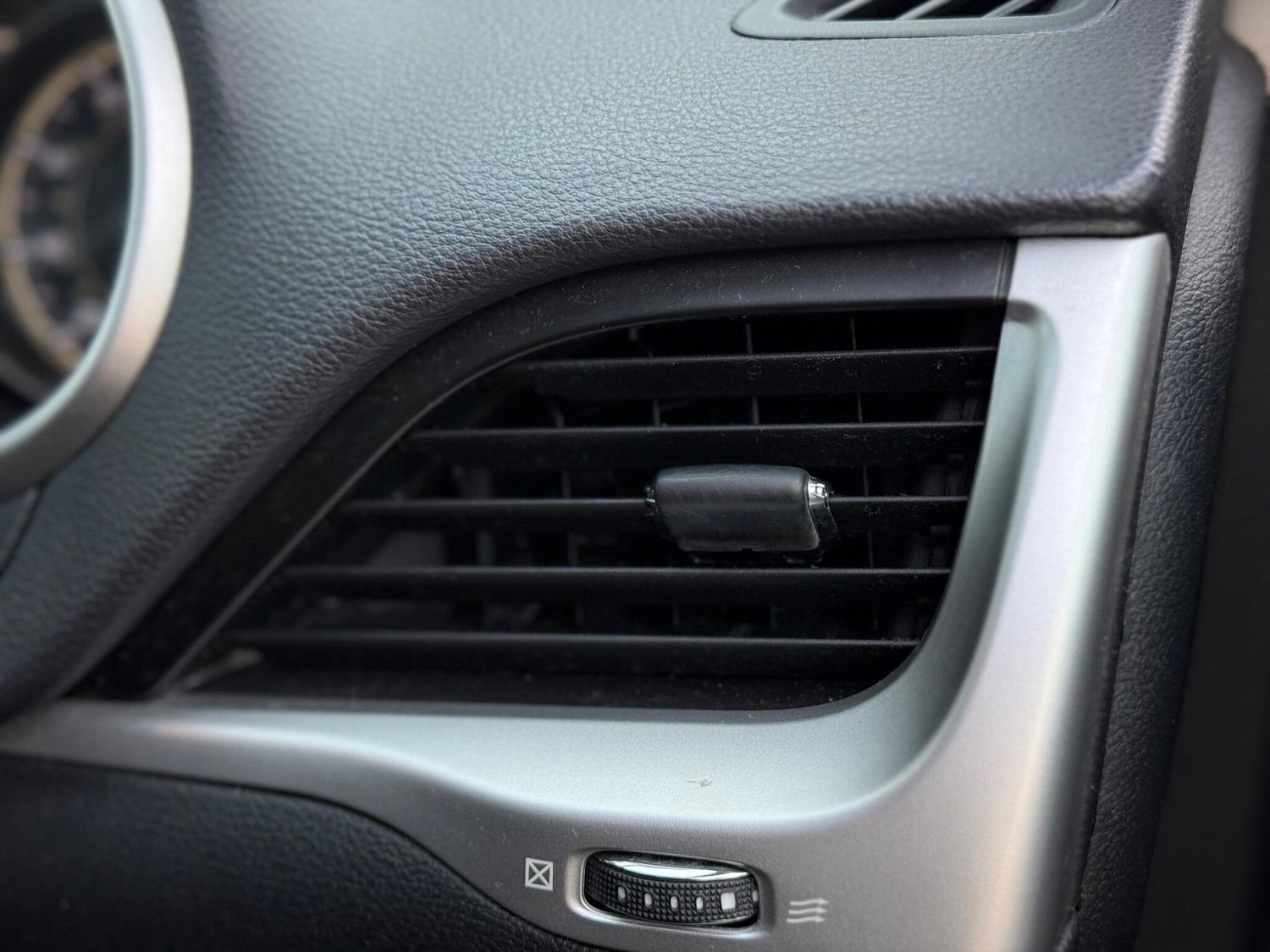 Used Jeep Cherokee for sale - 77753953: Photo 78