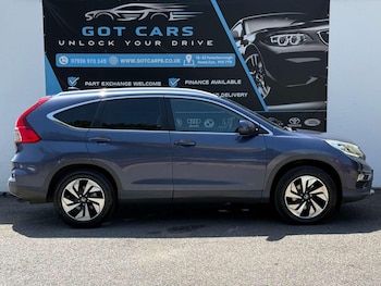 Used Honda CR-V 2017 for sale - 79018638: Photo