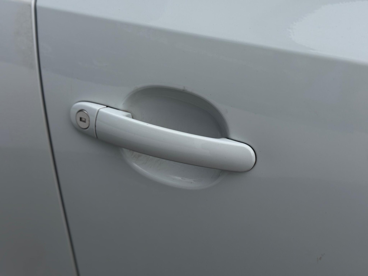 Used Volkswagen Polo 2015 for sale - 78185230: Photo 24