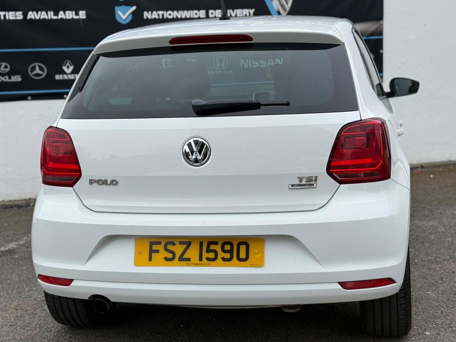 Used Volkswagen Polo 2015 for sale - 78185230: Photo 29