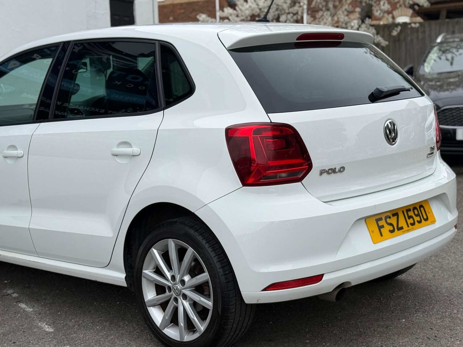 Used Volkswagen Polo 2015 for sale - 78185230: Photo 32