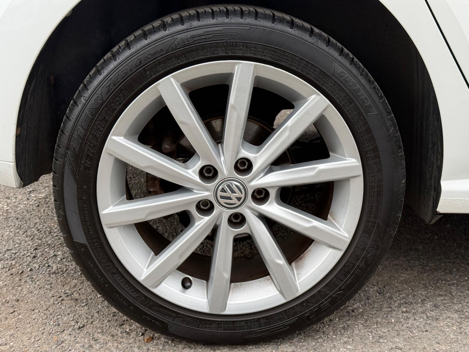 Used Volkswagen Polo 2015 for sale - 78185230: Photo 46