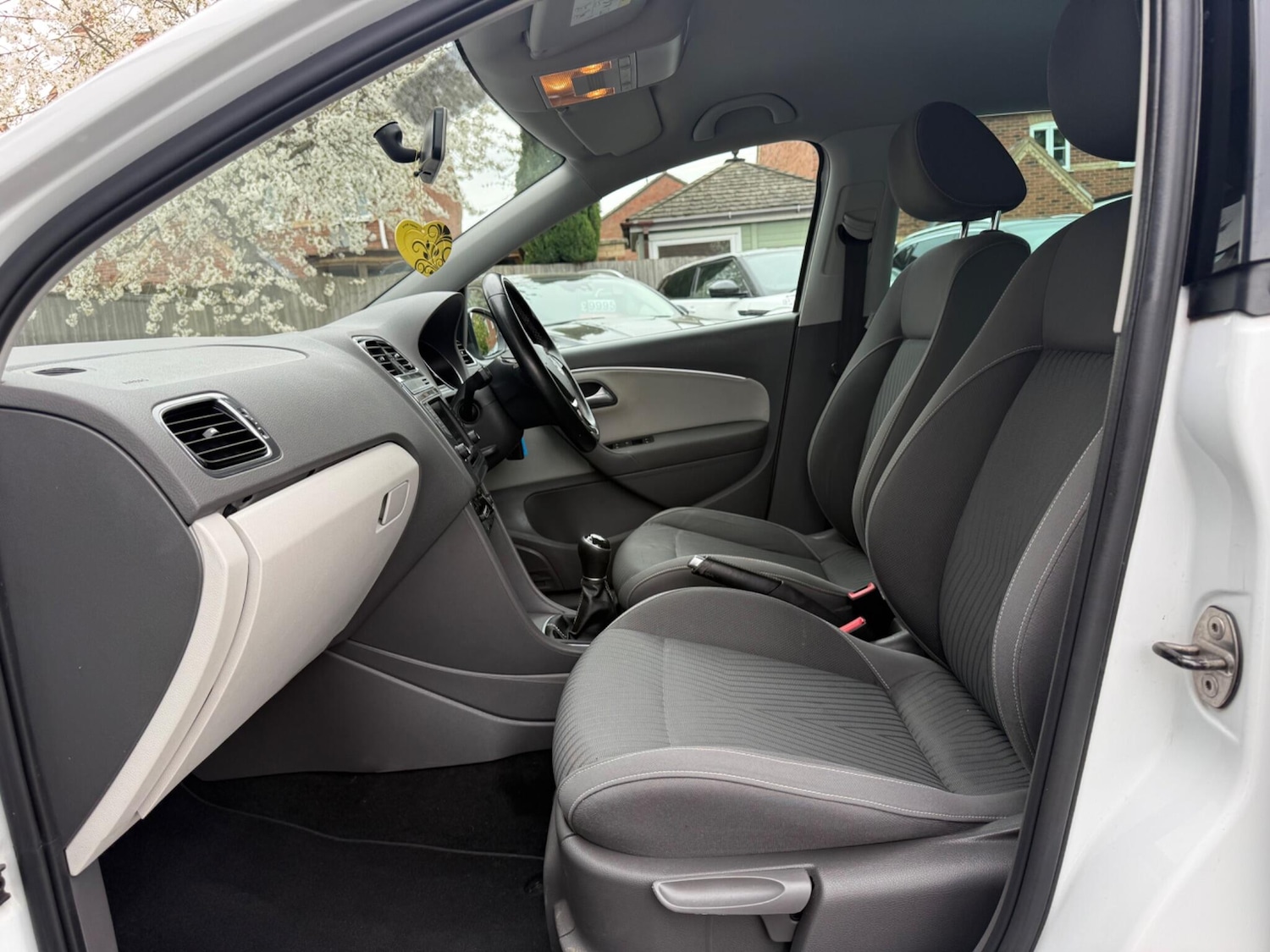 Used Volkswagen Polo 2015 for sale - 78185230: Photo 58