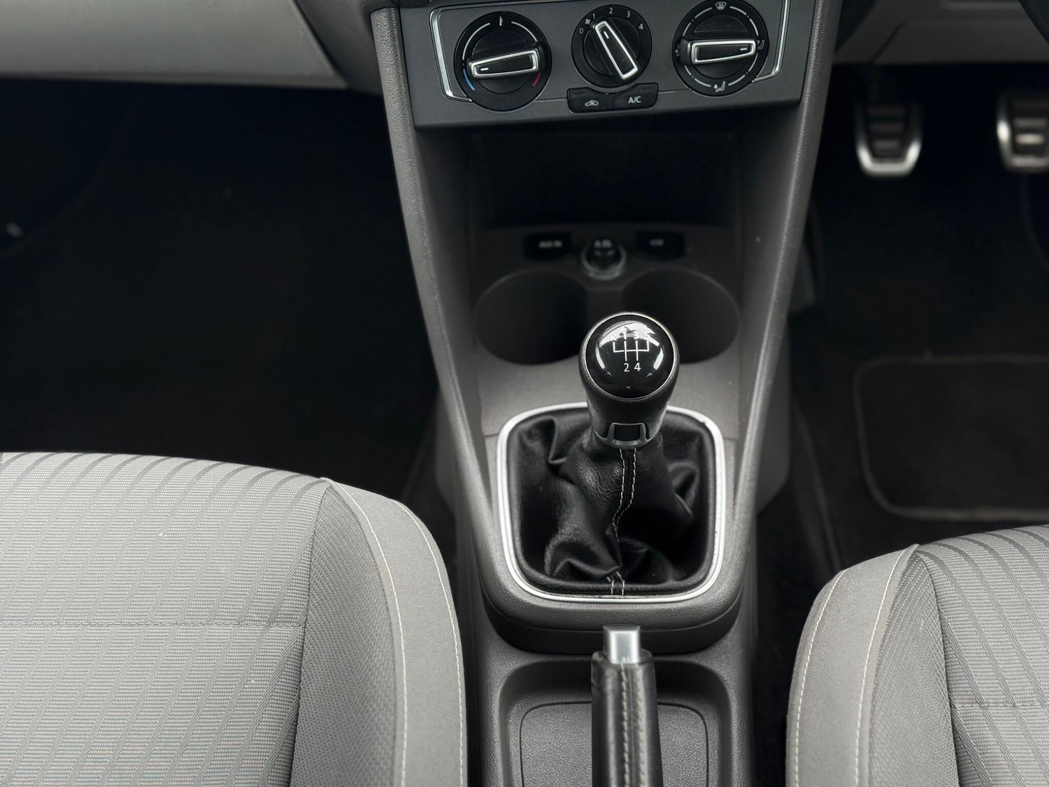 Used Volkswagen Polo 2015 for sale - 78185230: Photo 62