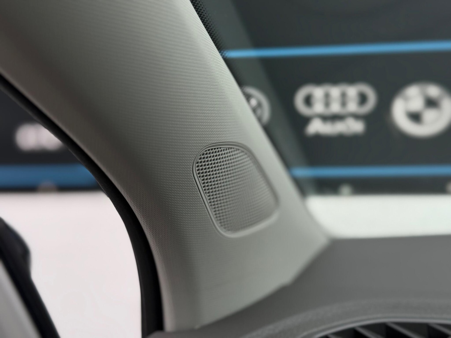 Used Volkswagen Polo 2015 for sale - 78185230: Photo 76