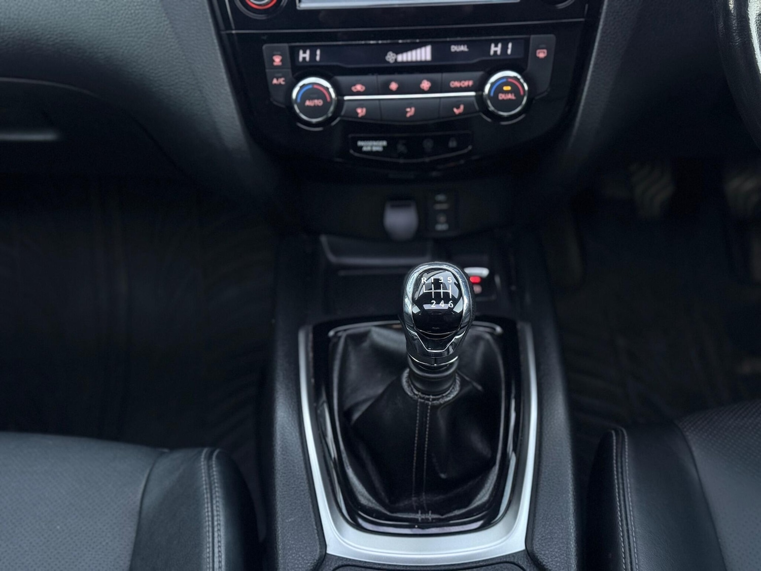 Used Nissan X-Trail 2015 for sale - 76899218: Photo 39