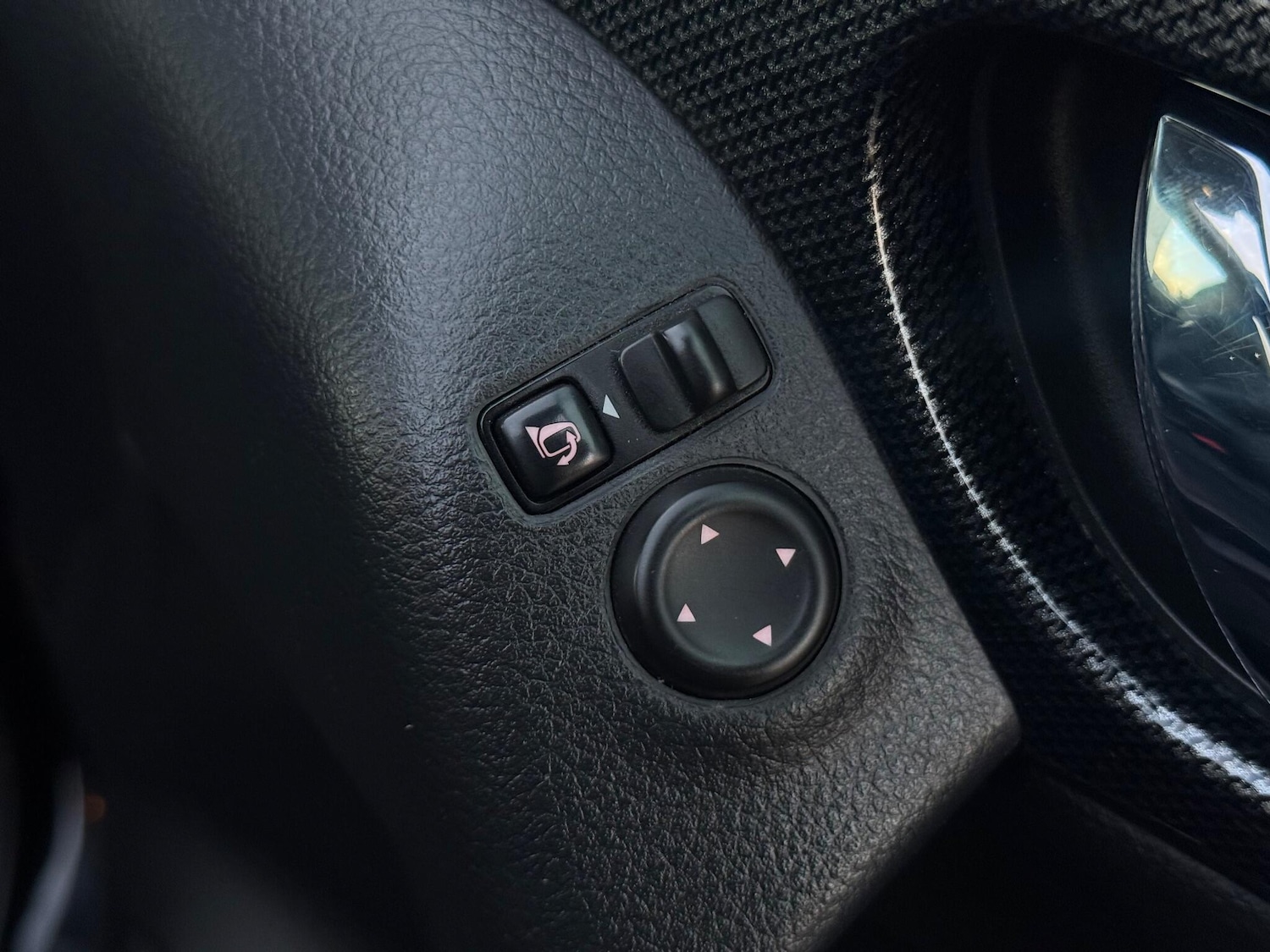 Used Nissan X-Trail 2015 for sale - 76899218: Photo 46