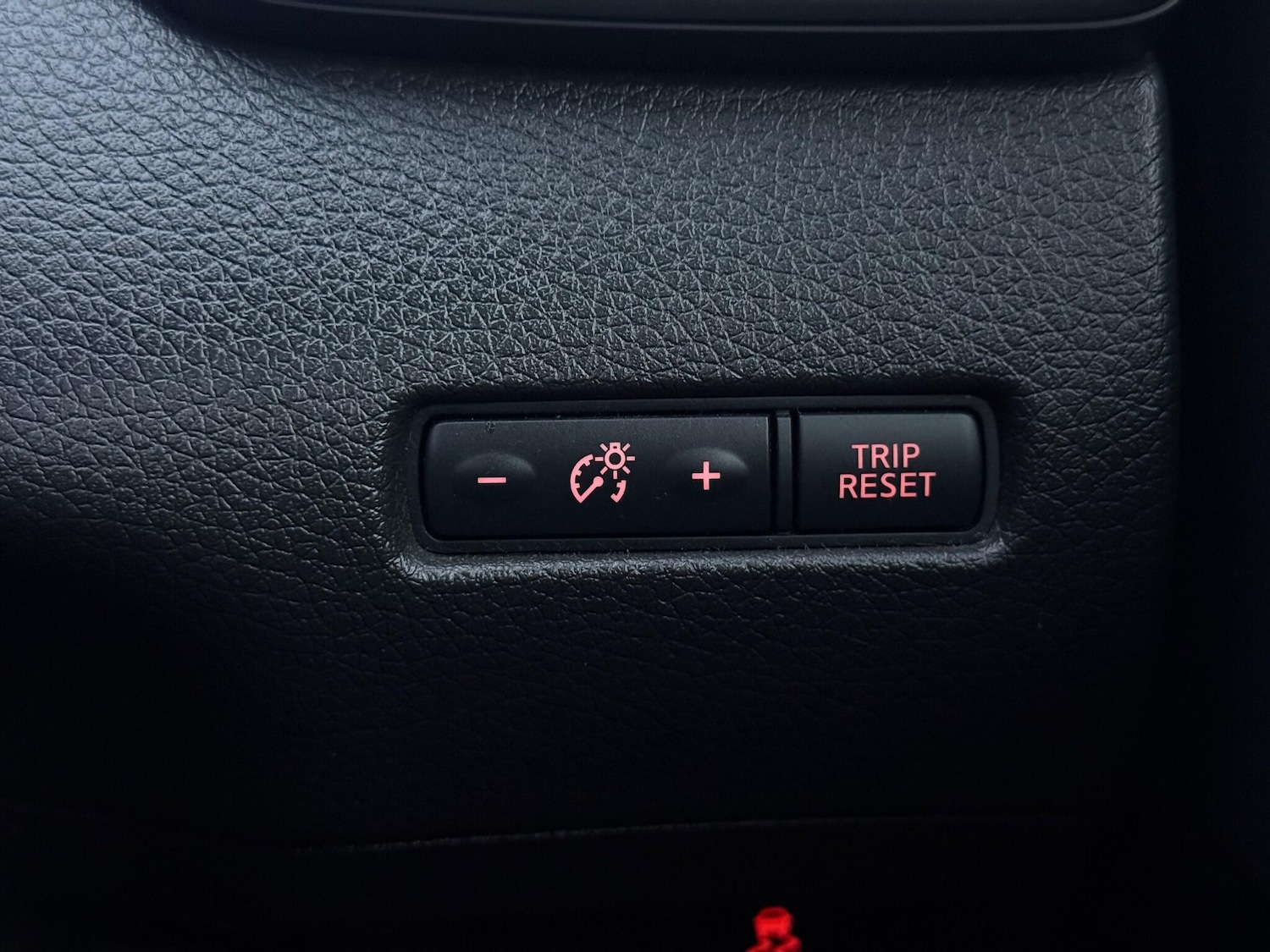 Used Nissan X-Trail 2015 for sale - 76899218: Photo 62