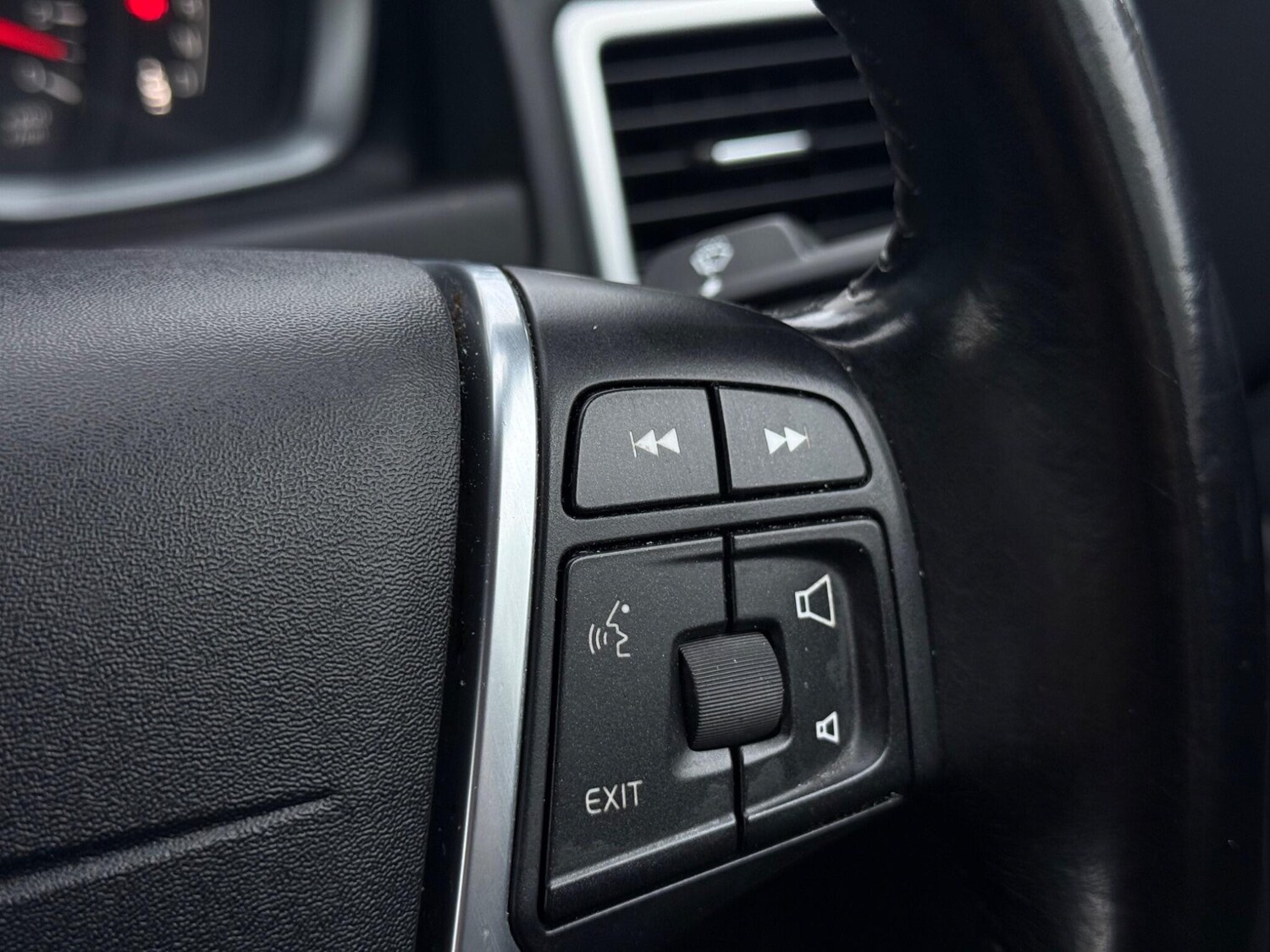 Used Volvo S80 for sale - 77496751: Photo 79