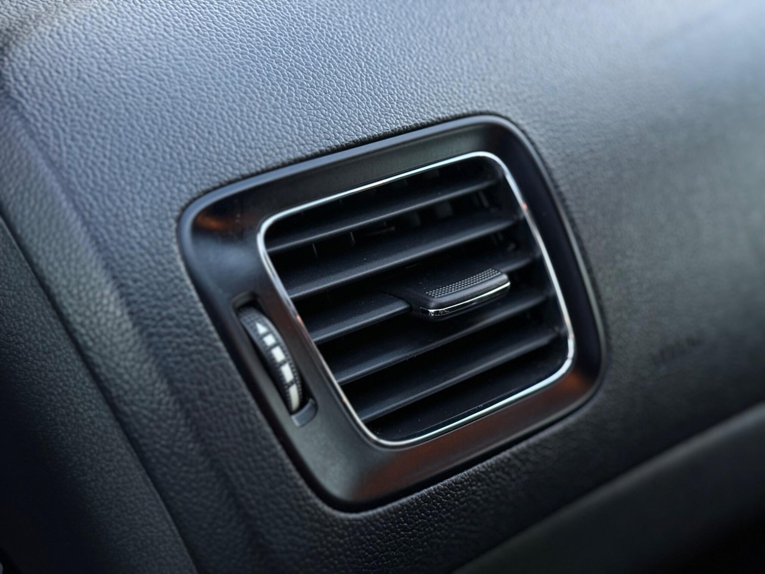 Used Kia Pro Ceed 2013 for sale - 76658745: Photo 38