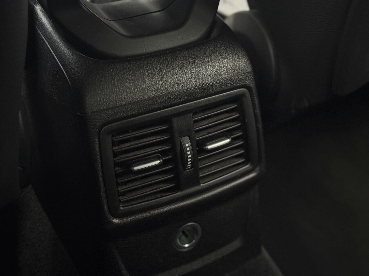 Used BMW X1 2016 for sale - 76952293: Photo 41