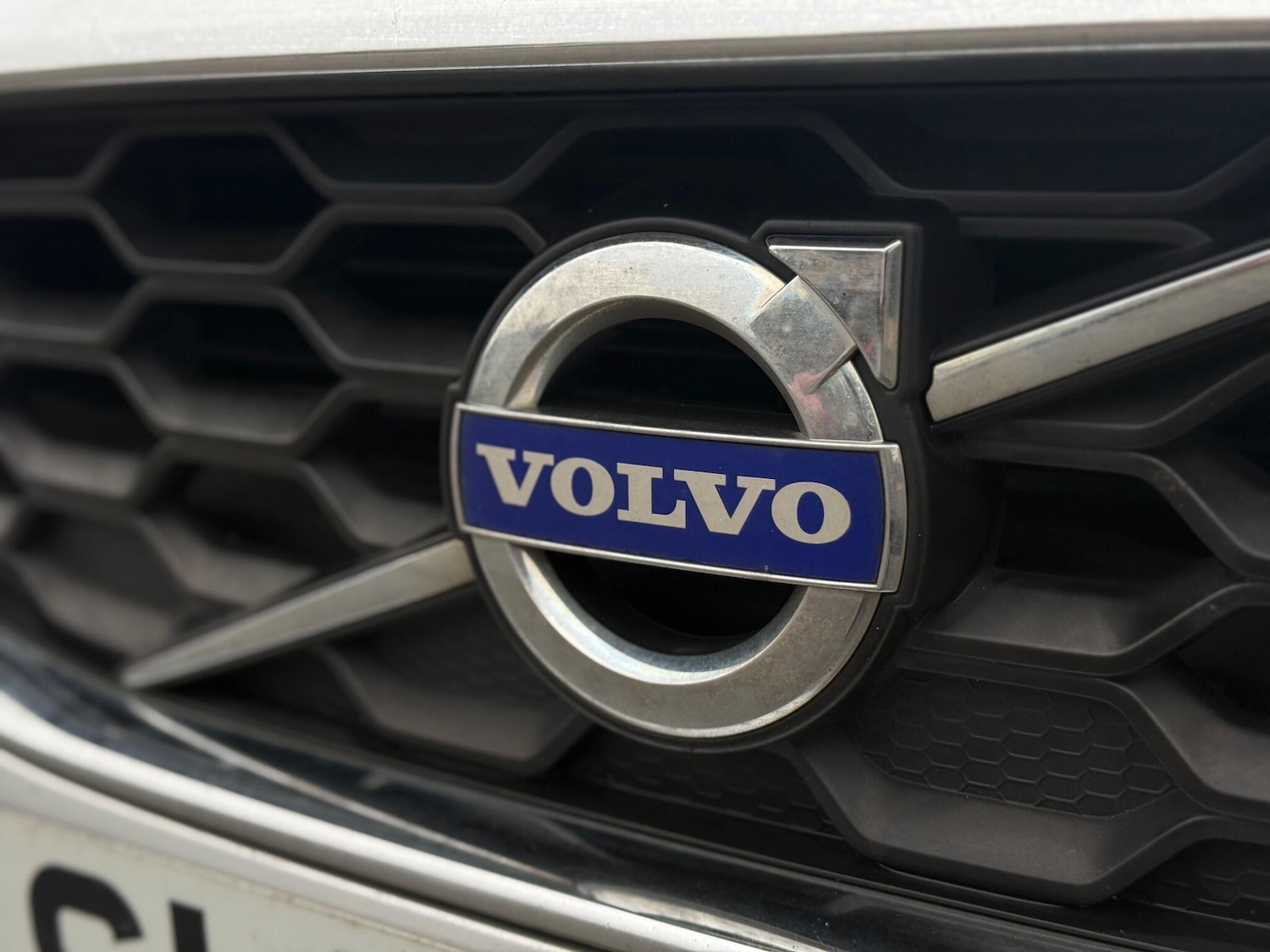 Used Volvo V40 Cross Country for sale - 77808996: Photo 12