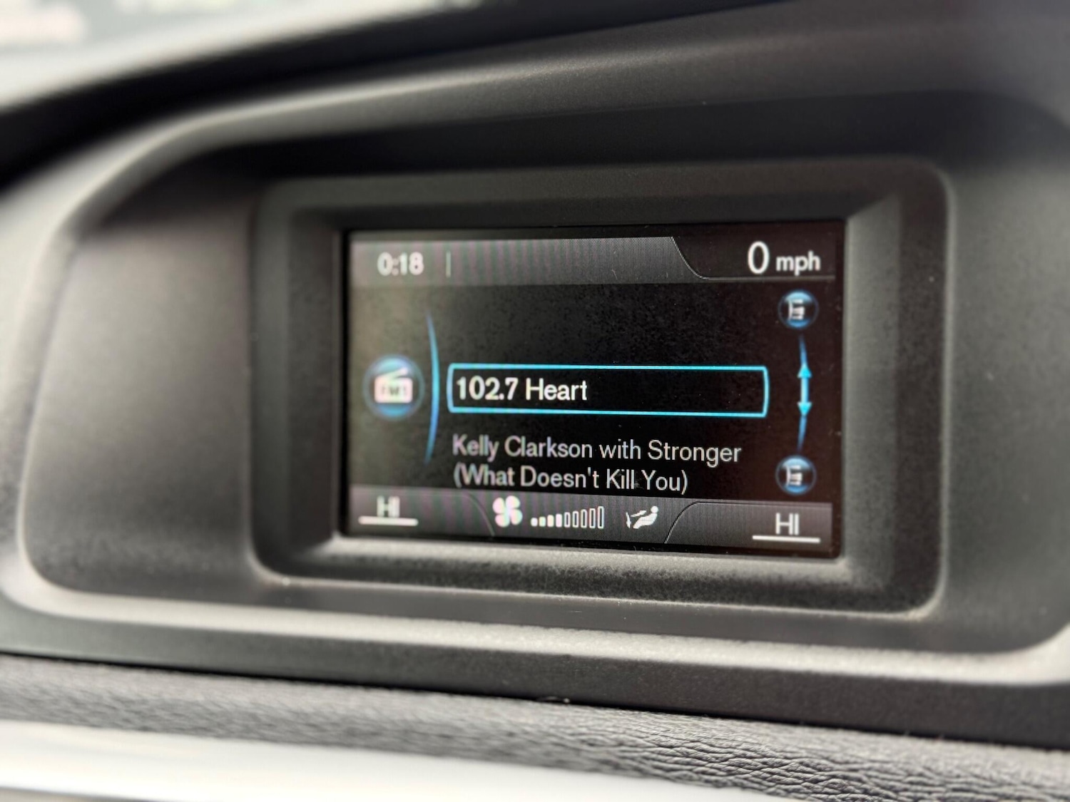 Used Volvo V40 Cross Country for sale - 77808996: Photo 51