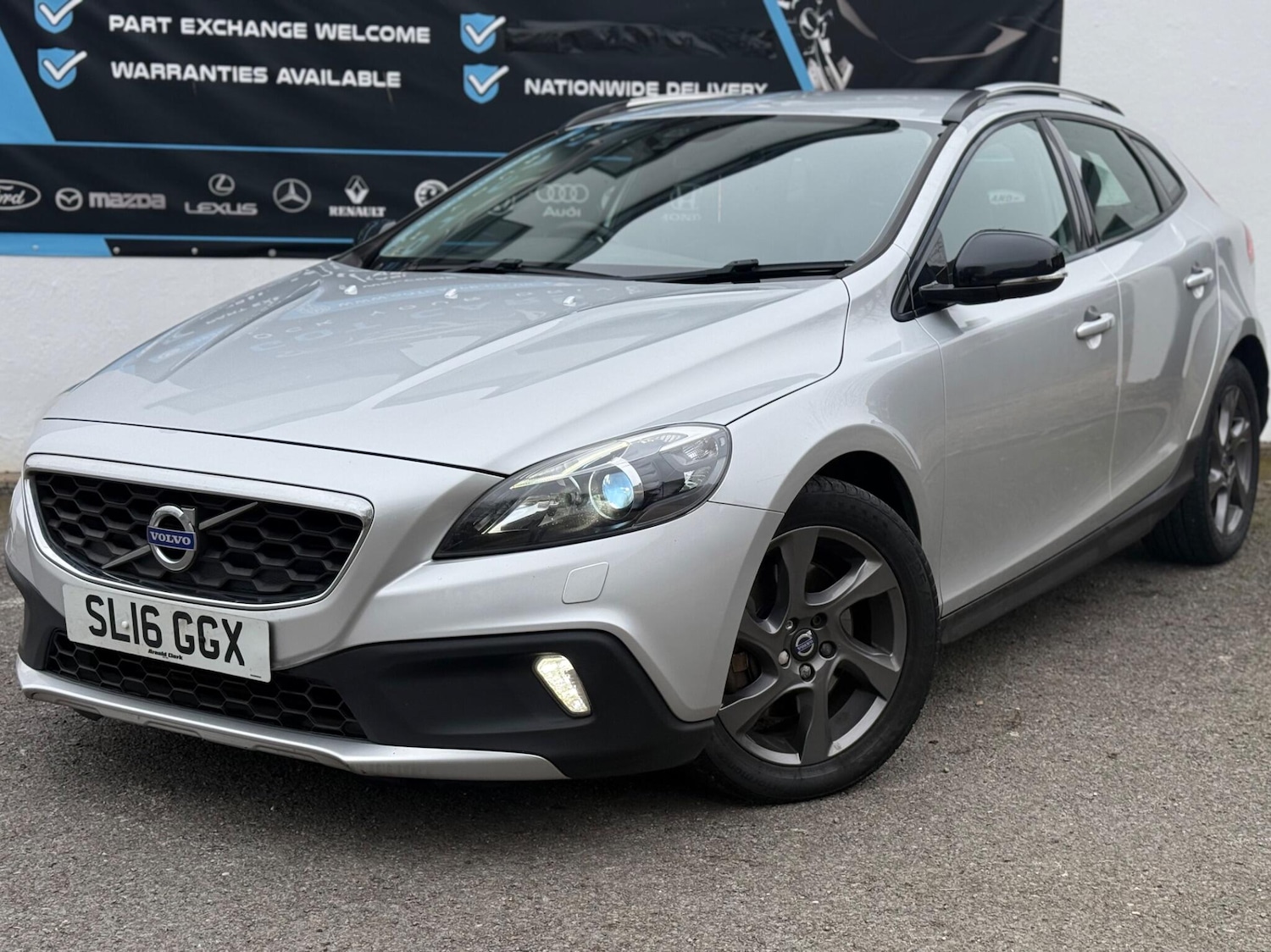 Used Volvo V40 Cross Country for sale - 77808996: Photo 7