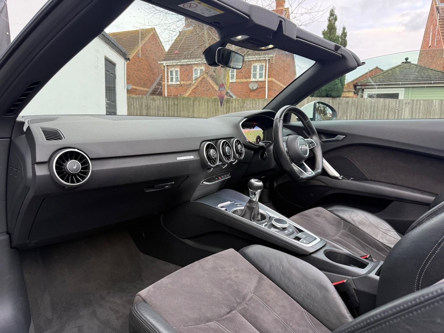 Used Audi TT for sale - 76925913: Photo 39