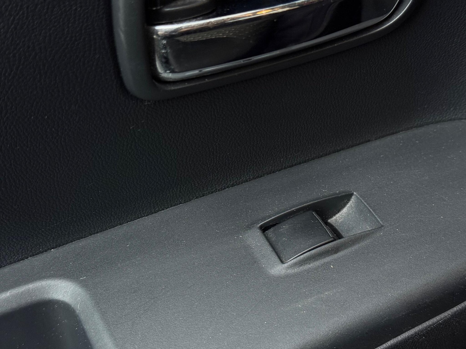 Used Mitsubishi ASX 2016 for sale - 76866038: Photo 39