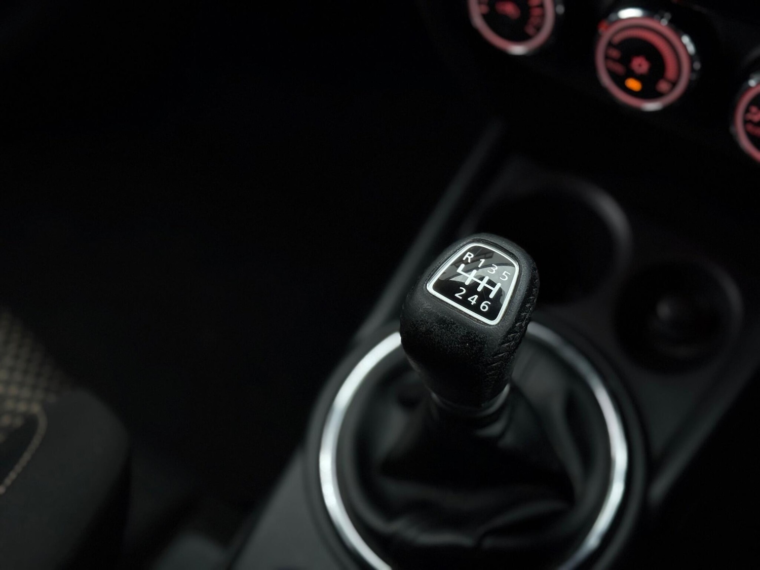 Used Mitsubishi ASX 2016 for sale - 76866038: Photo 40