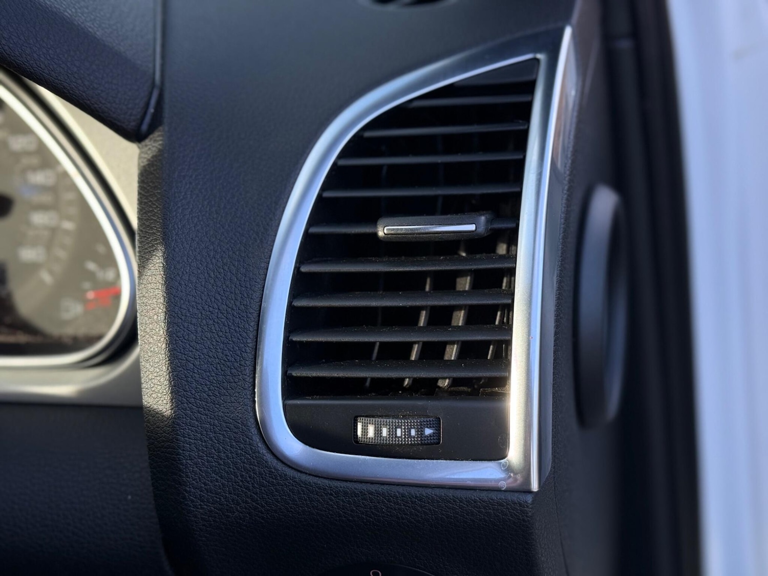 Used Audi Q7 2013 for sale - 77396342: Photo 72