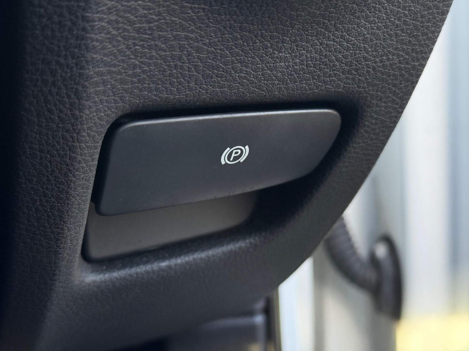 Used Audi Q7 2013 for sale - 77396342: Photo 74