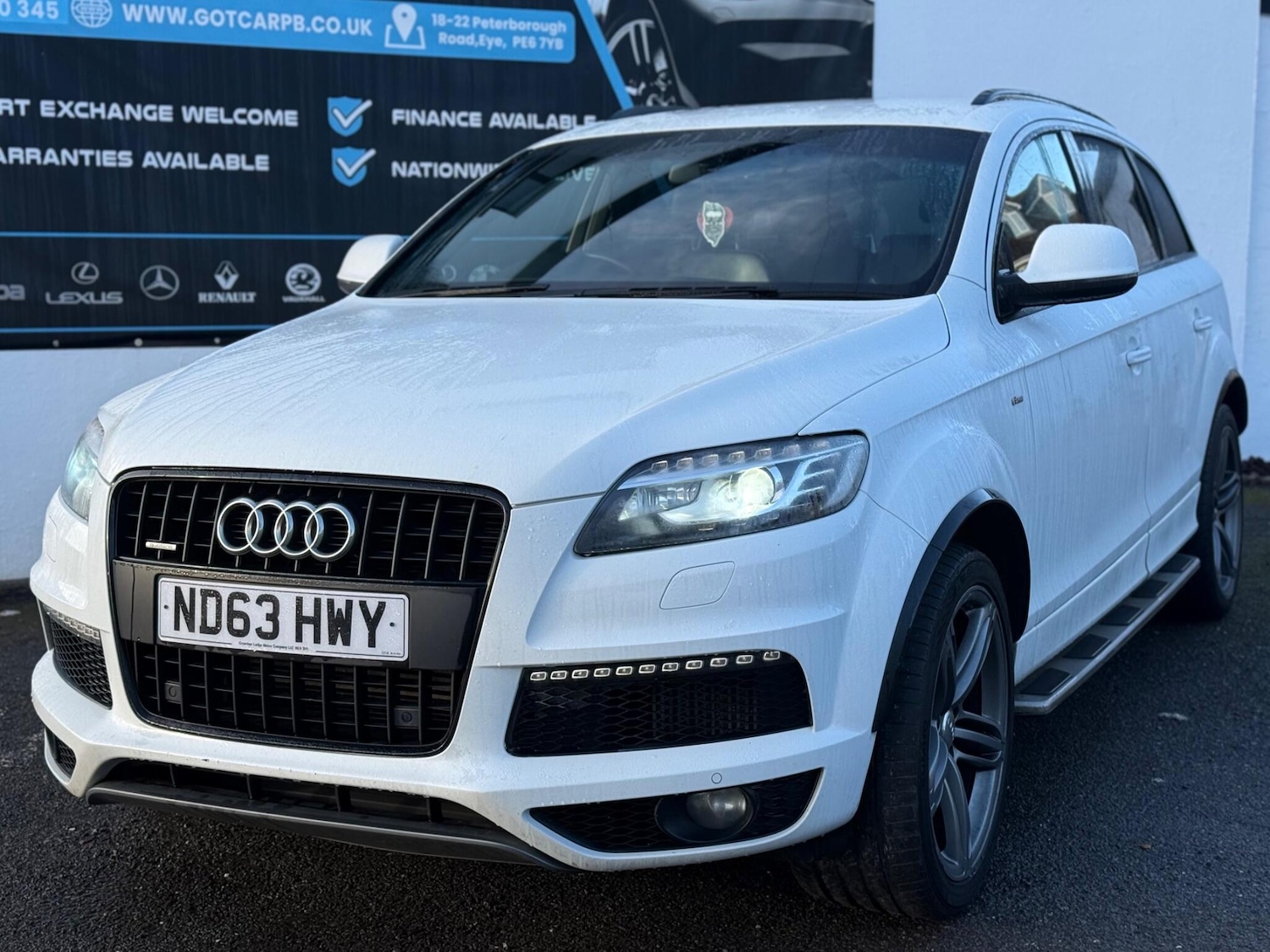 Used Audi Q7 2013 for sale - 77396342: Photo 9