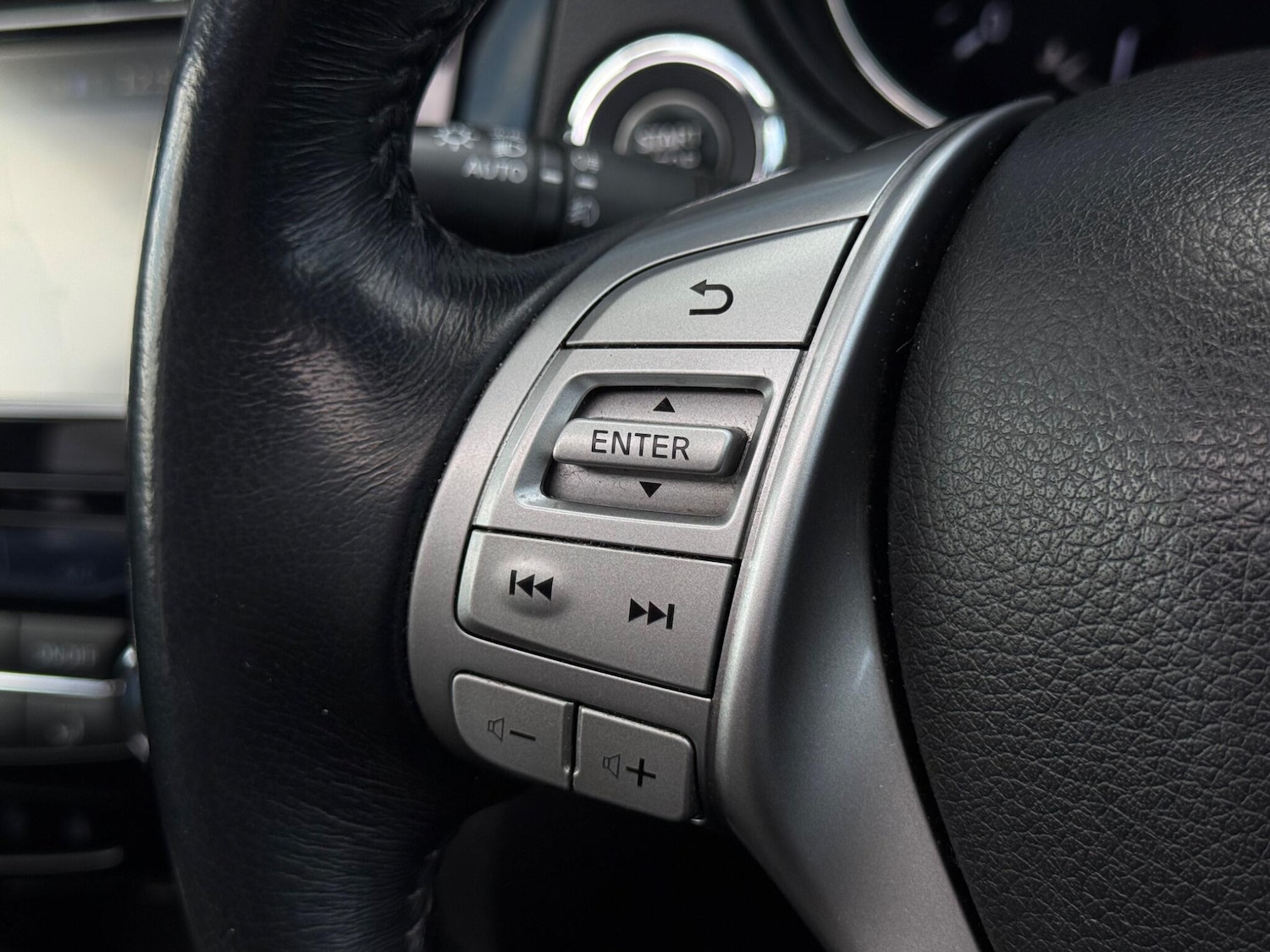 Used Nissan X-Trail for sale - 78116118: Photo 92