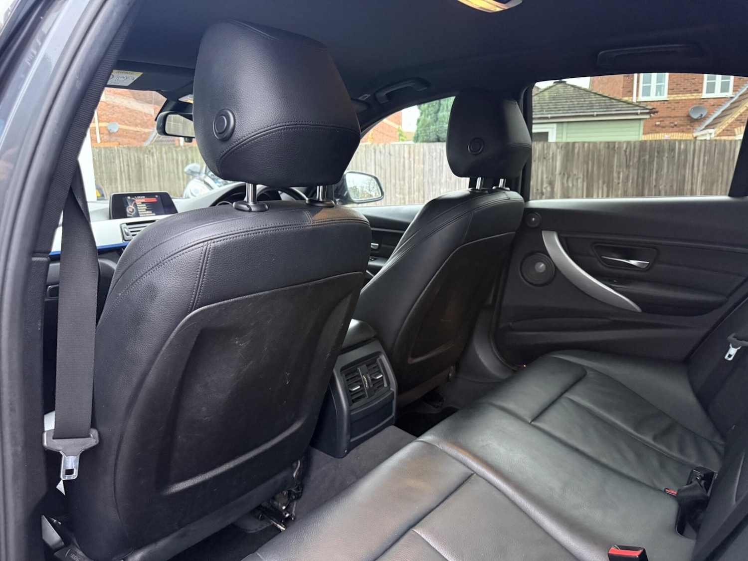 Used BMW 3 Series 2015 for sale - 77331208: Photo 31