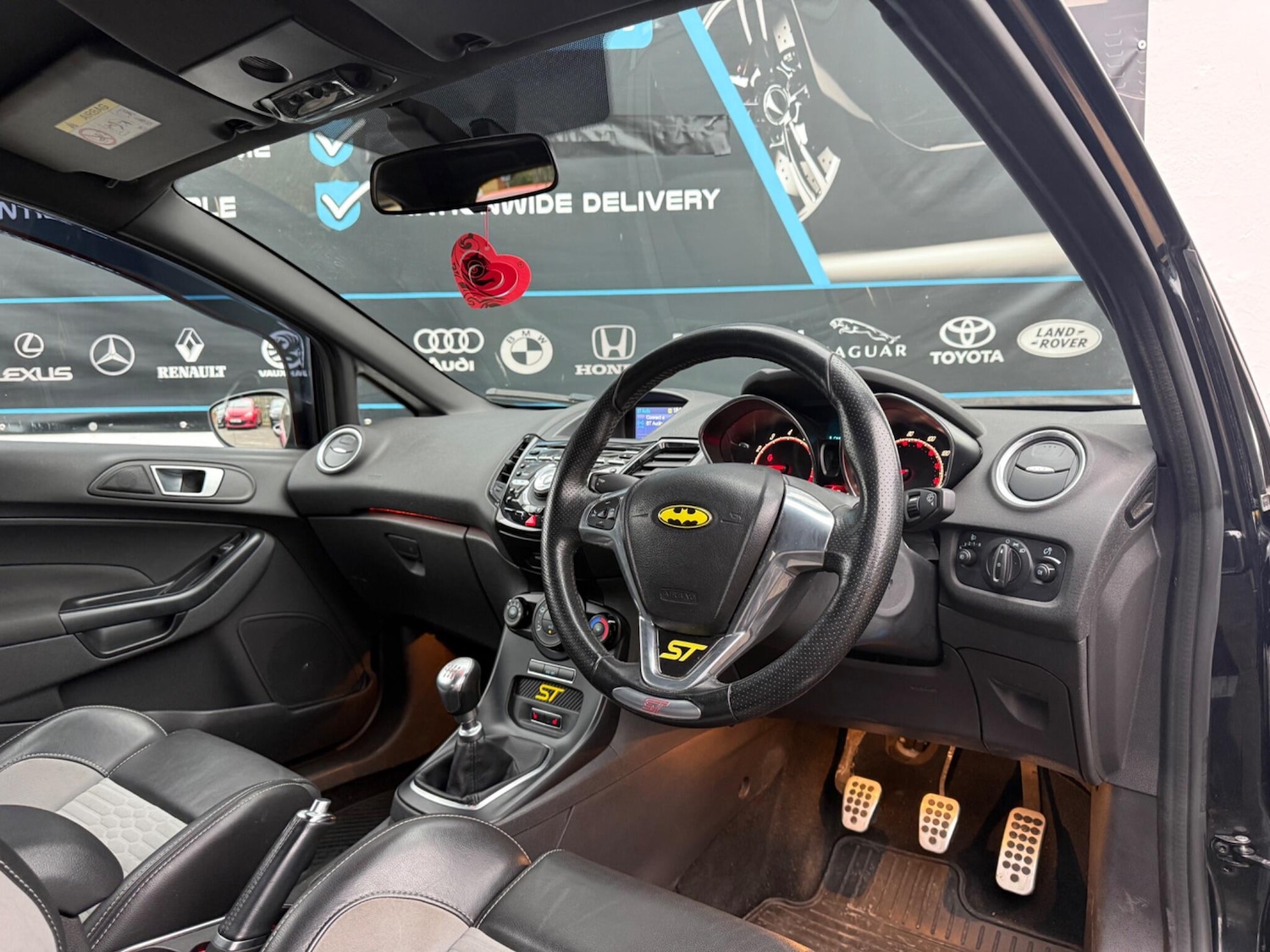 Used Ford Fiesta 2013 for sale - 77794183: Photo 39