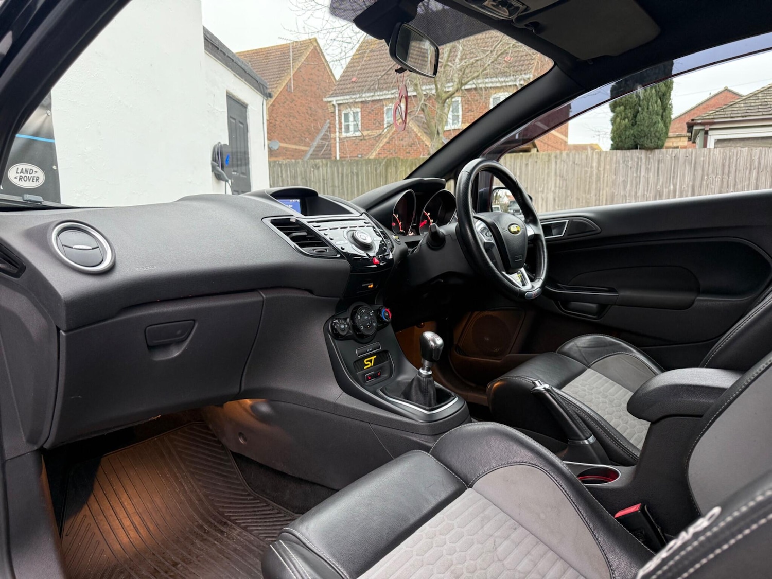 Used Ford Fiesta 2013 for sale - 77794183: Photo 44