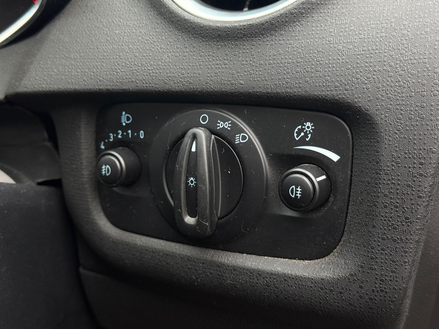 Used Ford Fiesta 2013 for sale - 77794183: Photo 66