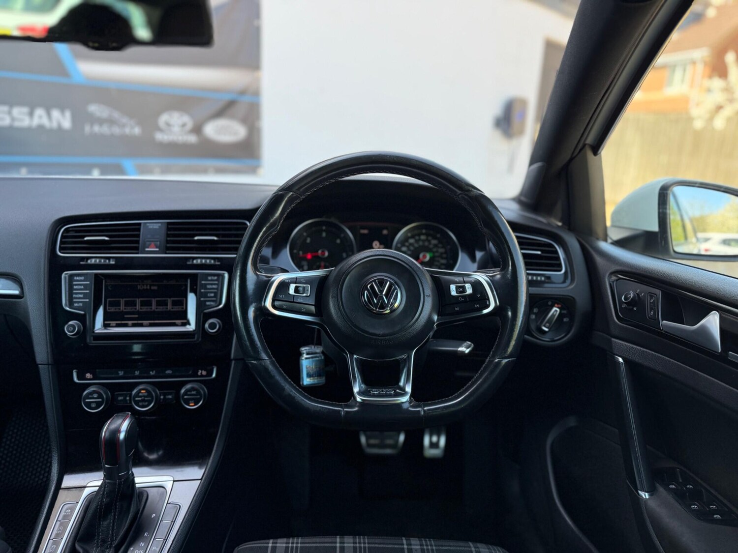 Used Volkswagen Golf 2013 for sale - 78148105: Photo 63