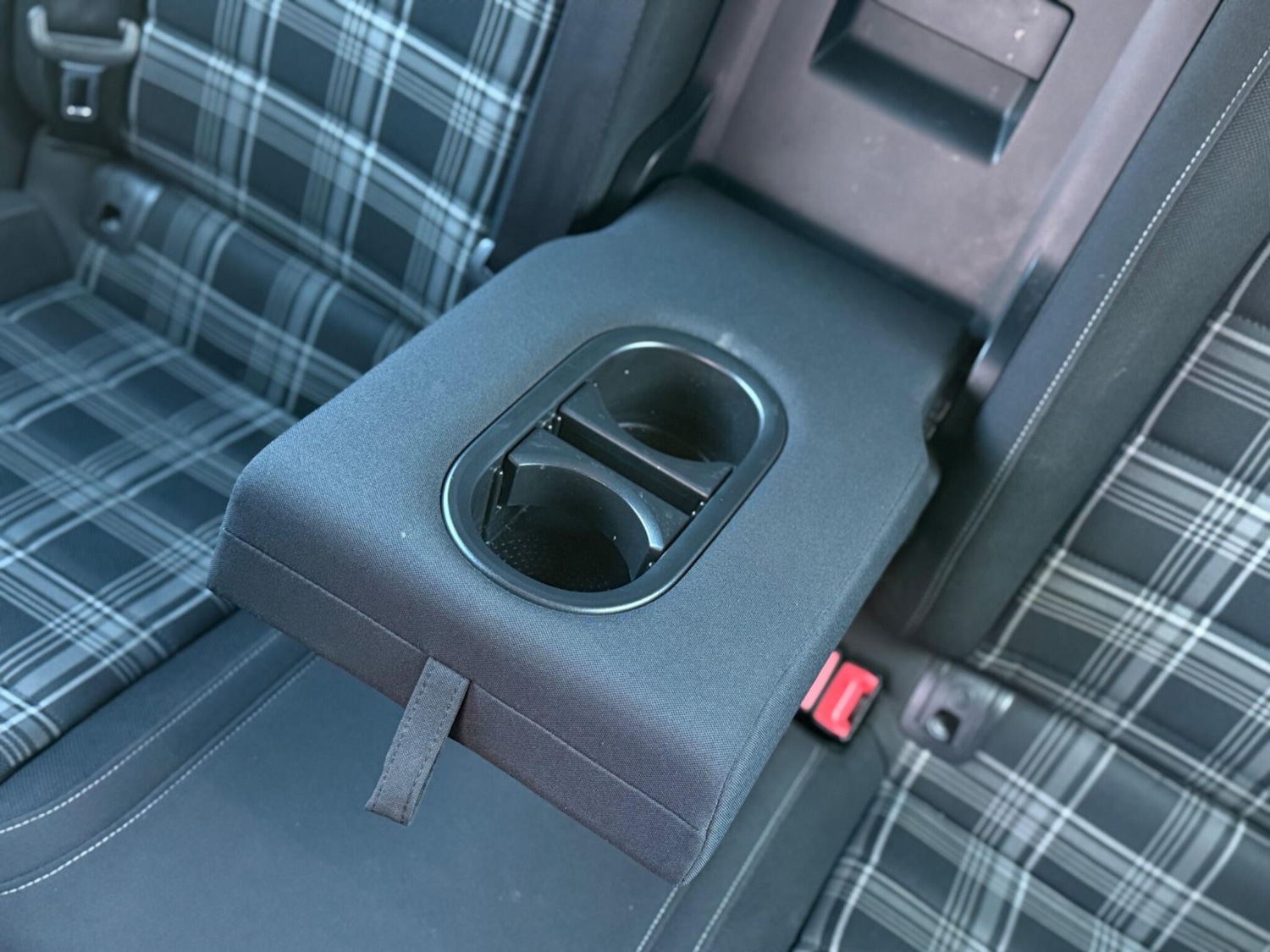 Used Volkswagen Golf 2013 for sale - 78148105: Photo 70